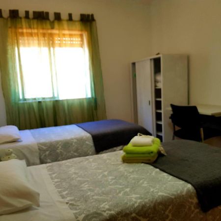 Lovely And Cozy Rooms Coimbra Bagian luar foto