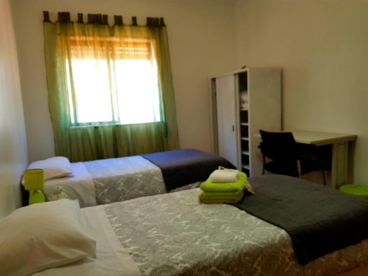 Lovely And Cozy Rooms Coimbra Bagian luar foto